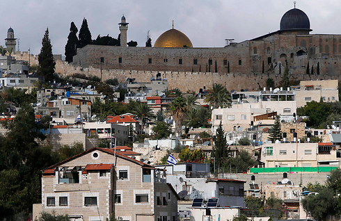 The Temple Mount overlooking Silwan (Photo: Reuters) (Photo: Reuters)