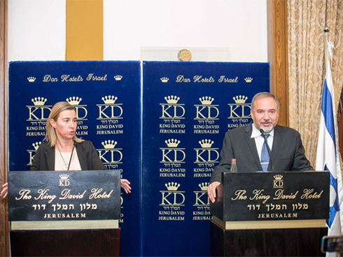 Mogherini on a visit to Israel in November alongside Foreign Minister Lieberman. (Photo: Noam Moscovich) (Photo: Noam Moskowitz)