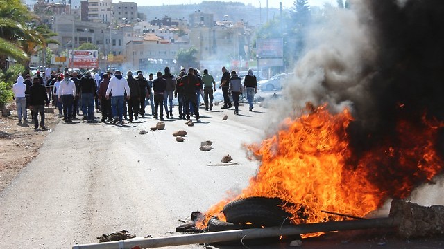 Rioting in Kafr Kanna