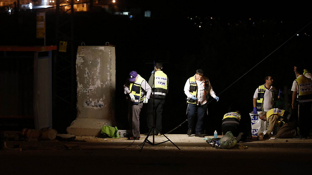 Scene of the stabbing next to Alon Shvut. (Photo: Ohad Zwigenberg)