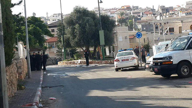 כוחות משטרה ברחובות אבו סנאן אחרי המהומה (צילום: חסן שעלאן) (צילום: חסן שעלאן)