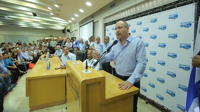 ניסנקורן מכריז על סכסוך העבודה במשק (צילום: אורן כהן, דוברות ההסתדרות) (צילום: אורן כהן, דוברות ההסתדרות)