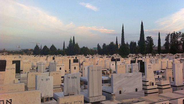 Кладбище в Израиле. Фото: Ави Хай
