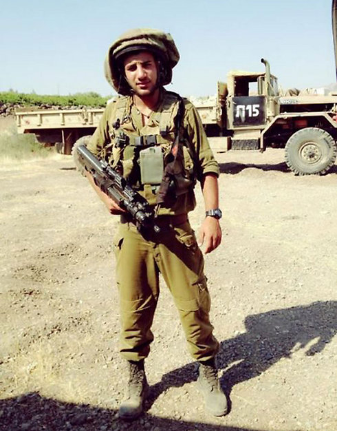 Dolah during his IDF service in the Golani Brigade.
