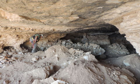 Cave in which suspects were digging illegally (Photo: Israel's Antiquities Authority) (Photo: Israel's Antiquities Authority )