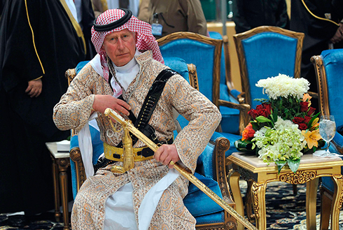 הנסיך הבריטי צ'רלס משתחרר קצת בביקור בסעודיה (צילום: רויטרס) (צילום: רויטרס)