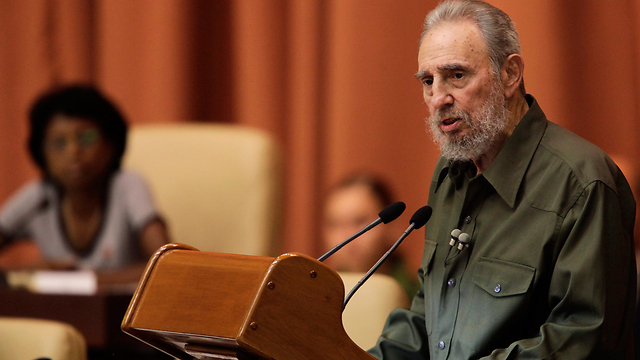 "תרומה לשלום". קסטרו (צילום: רויטרס) (צילום: רויטרס)