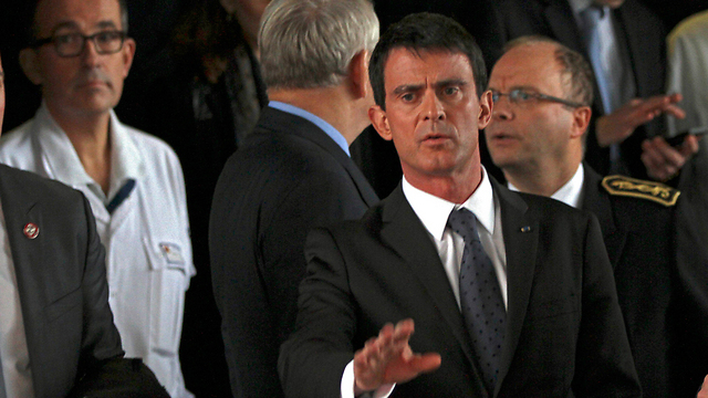 "מלחמת ציביליזציות". ראש ממשלת צרפת מנואל ואלס (צילום: EPA) (צילום: EPA)