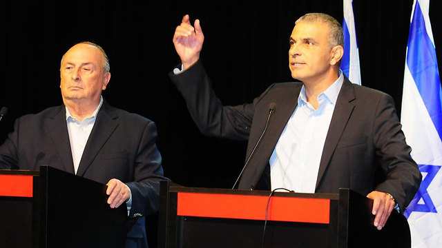 Joining forces: Alalouf (left) and Kahlon (Photo: Herzl Yosef)