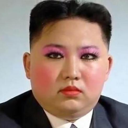 תמונה שהופצה ברשת "רק כדי לעצבן את צפון קוריאה" ()