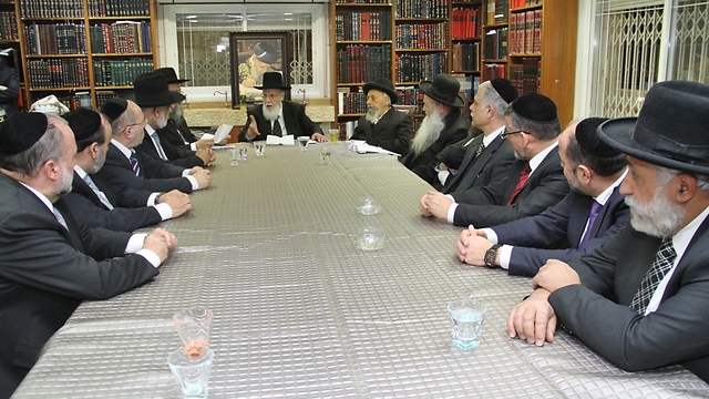 Shas Torah sages council (Photo: Yakov Cohen)