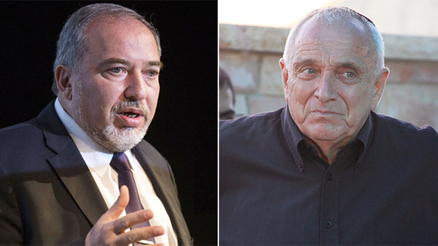 Lieberman and Attorney General Yehuda Weinstein (Photos: Motti Kimchi, AFP) (Photo: Motti Kimchi, AFP)