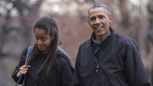 "היא אחד החברים הכי טובים שלי". ברק אובמה ובתו מליה (צילום: Gettyimages) (צילום: Gettyimages)