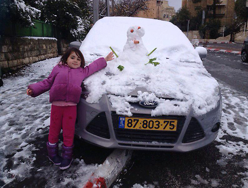 בובת שלג בירושלים (צילום: רותם הלוי) (צילום: רותם הלוי)