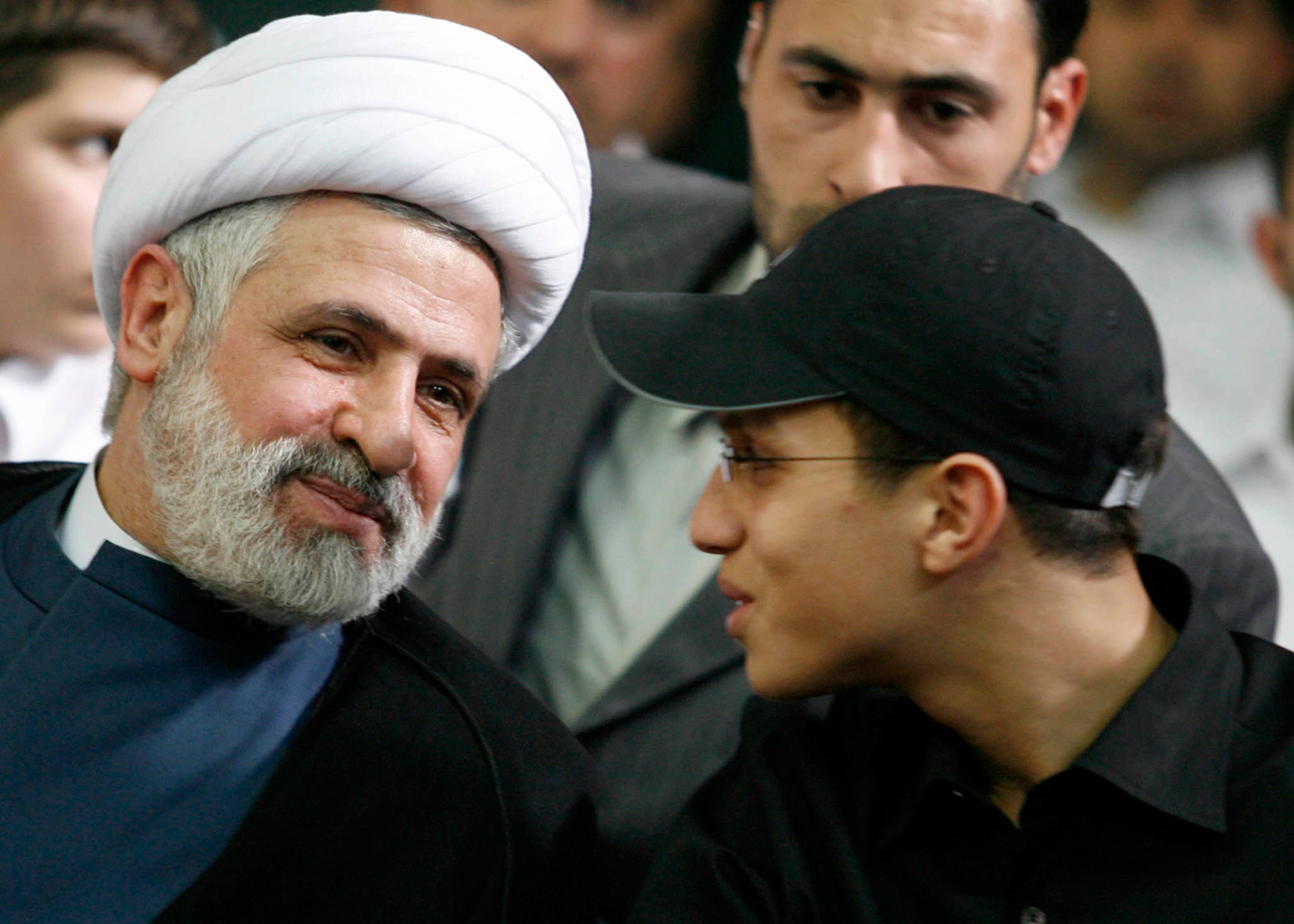 Sheikh Naim Kassem with Mughniyeh  (Photo: Reuters)