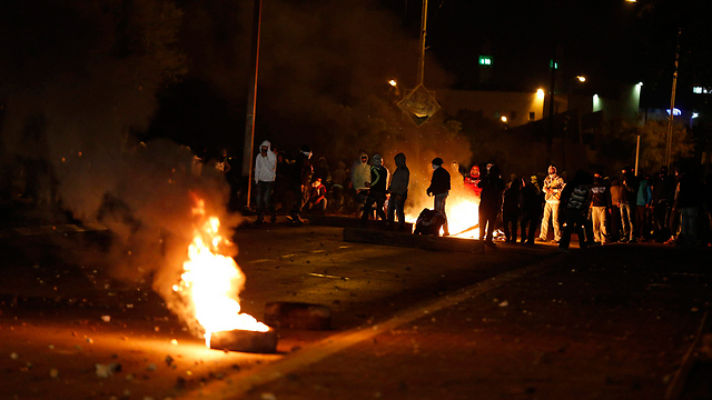 Rioting in Rahat (Photo: Reuters)