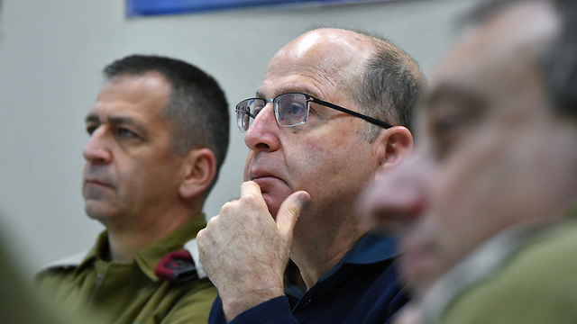 Defense Minister Moshe Ya'alon (Photo: Defense Ministry)