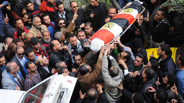 Some 1,000 at Shaimaa Sabbagh's funeral (Photo: AFP)