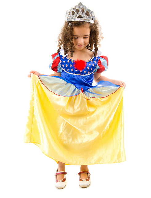 ילדה, לכי תתחפשי לנסיכה של דיסני (צילום: Shutterstock) (צילום: Shutterstock)