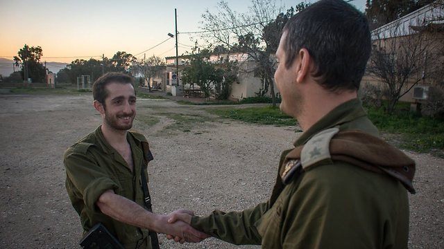 First Sergeant Erez Halfon and Egoz unit commander 'Y'  (Photo: IDF Spokesman)