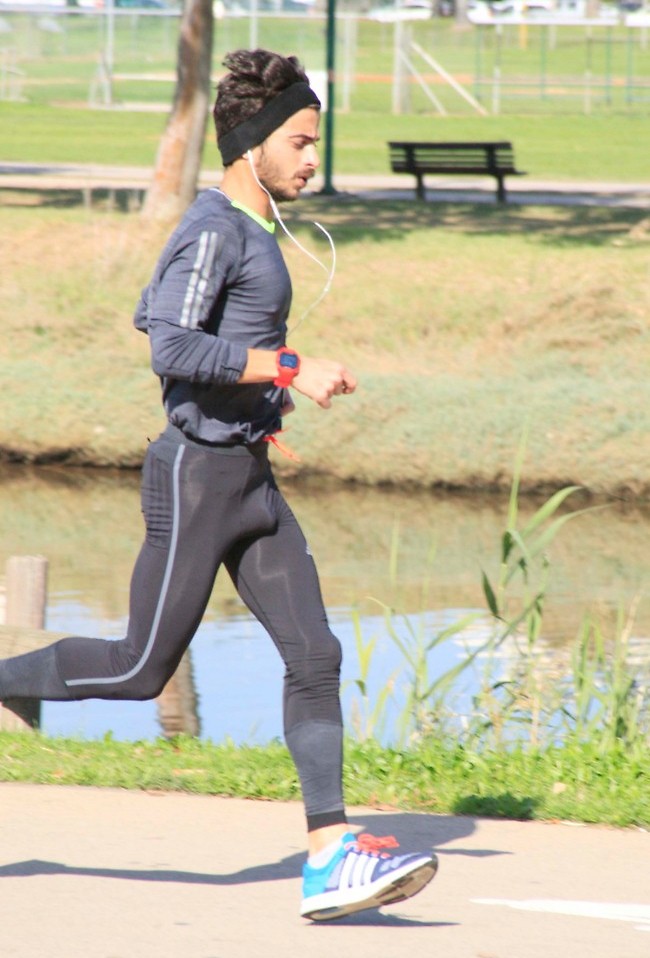 יכול להביא לנו מחצלת? (צילום: מוטי לבטון)