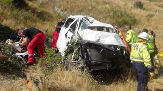 תמונות של רשת TVNZ בניו זילנד מזירת התאונה (צילום: אתר TVNZ) (צילום: אתר TVNZ)