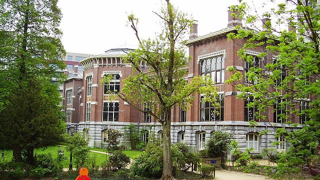 Emile Jacqmain high school in Brussels (Photo: Wikipedia)