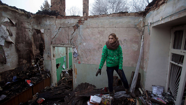 בית מרקחת הרוס בעיר ארטמיבסק (צילום: AFP) (צילום: AFP)
