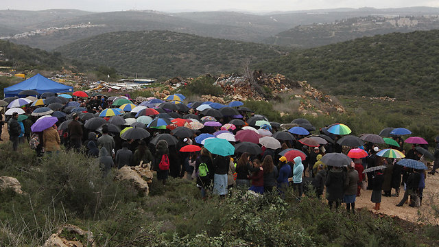 Hundreds attend funeral service at Yakir (Photo: Ido Erez) (Photo: Ido Erez)