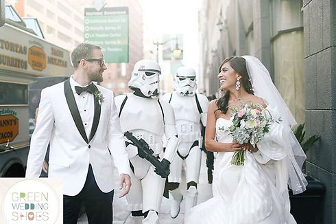 החתונה ששברה את האינטרנט. חתונת מסע בן כוכבים שהפכה ויראלית (קרדיט: http://greenweddingshoes.com) (קרדיט: http://greenweddingshoes.com)