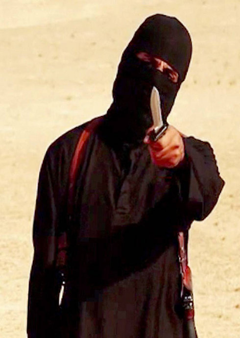 'Jihadi John' in action in an ISIS video (Photo: AFP) (Photo: AFP)