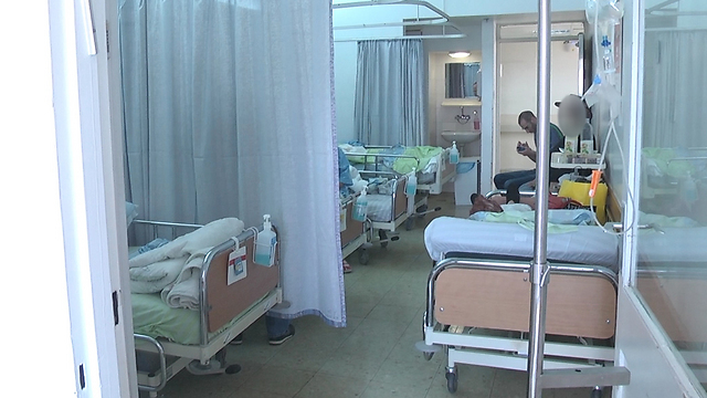 A long wait and beds in the hospital corridors, but high-quality medicine 