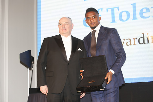 Eto'o with EJC President Moshe Kantor. 'The problem is very much alive and well' (Photo: Oz Mualem)
