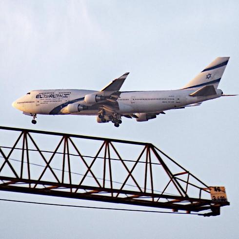 מטוס 747 של אל על. הטיסה צפויה להגיע לארץ ב-22:30 (ארכיון) (צילום: דני שדה) (צילום: דני שדה)