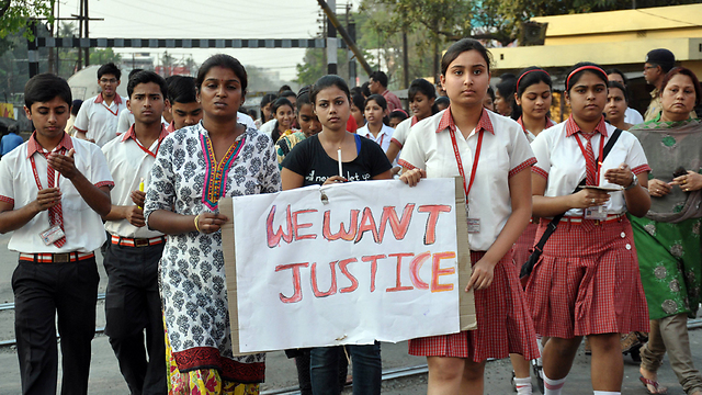 "רוצים צדק". מפגינים בהודו (צילום: AP) (צילום: AP)