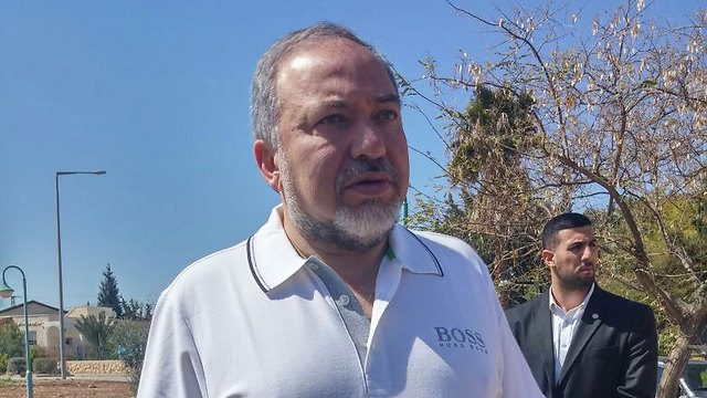 Lieberman will ask for either defense or foreign ministry (Photo: Barel Efraim)