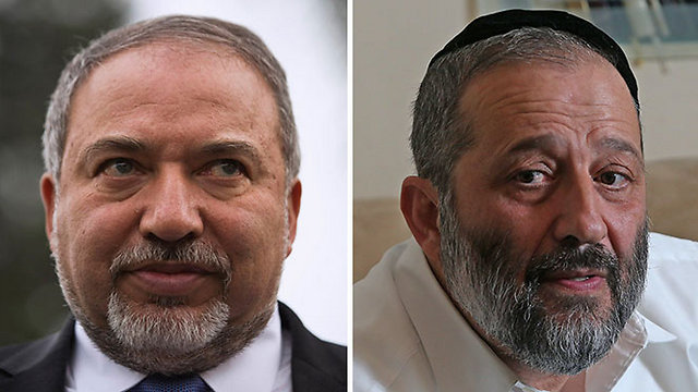 Lieberman and Deri (Photo: Alex Kolomoisky, Reuters) (Photo: Alex Kolomoisky, Reuters)