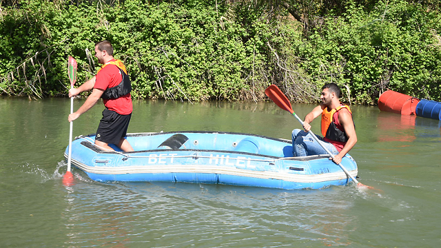 Kayakers at Kfar Blum (Photo: Avihu Shapira)