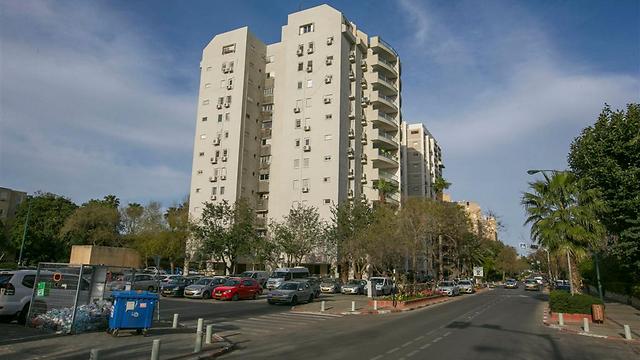 תל-אביב. דירת 3 חדרים ב-1.33 מיליון שקל (צילום: עידו ארז) (צילום: עידו ארז)