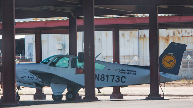 מטוס אימונים של לופטהנזה (צילום: AP) (צילום: AP)