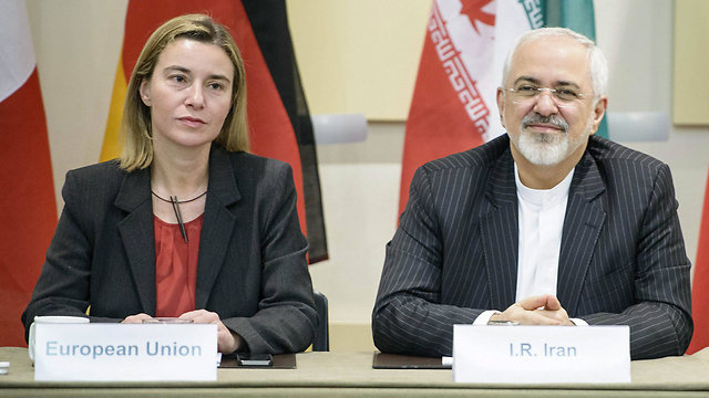 EU foreign policy chief Federica Mogherini with Iranian Foreign Minister Mohammad Javad Zarif (Photo: EPA) (Photo: EPA)