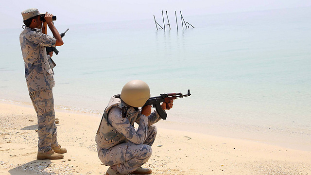 Saudi troops on the border of Yemen. (Photo: AFP) (Photo: AFP)