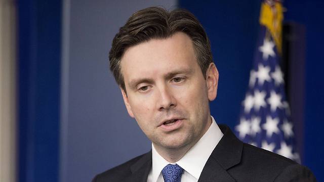White House press secretary Josh Earnest speaks to the media during the daily briefing last week (Photo: AP)