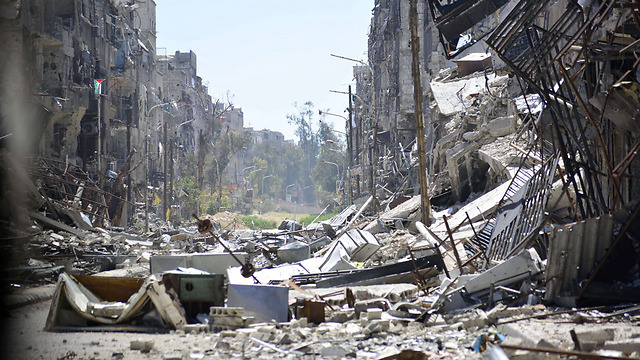 Rubble in the Palestinian refugee camp of Yarmouk, on the outskirts of Damascus (Photo: AFP) (Photo: AFP)