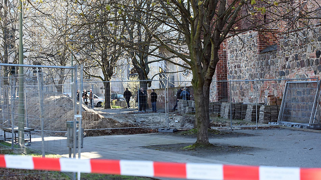 Police tape at the site where the body was found (Photo: Spreepicture)