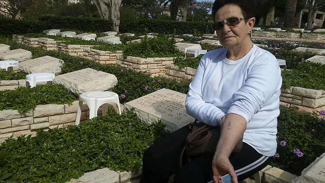 האובדן של רחל חנן, ניצולת אושוויץ   (צילום: אחיה ראב"ד) (צילום: אחיה ראב