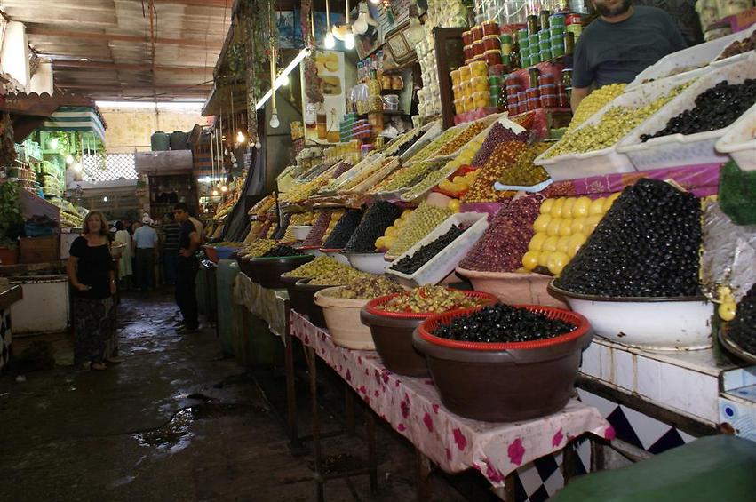 השוק המקומי במרקש (צילום: אלפרד תאומים)