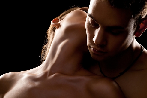 נשים נבדקות יותר לפני קיום יחסי מין לא מוגנים (קרדיט: Shutterstock) (קרדיט: Shutterstock)