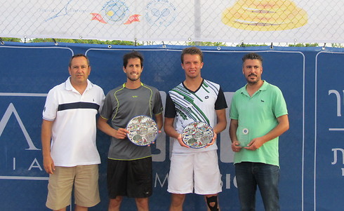 המנצחים (צילום: מרכז הטניס) (צילום: מרכז הטניס)