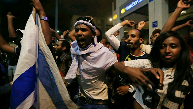 Rabin Square protest. The Israeli political and media culture illustrates that violence is the only way to make a difference (Photo: Yaron Brener)